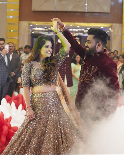 BRIDE: MUKTI JAIN IN LIAQAT CHAMPAGNE GOLD LEHENGA SET